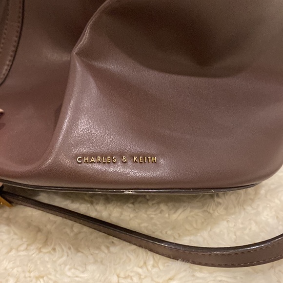 Charles & Keith Bucket Bag - dark purple - Picture 8 of 8
